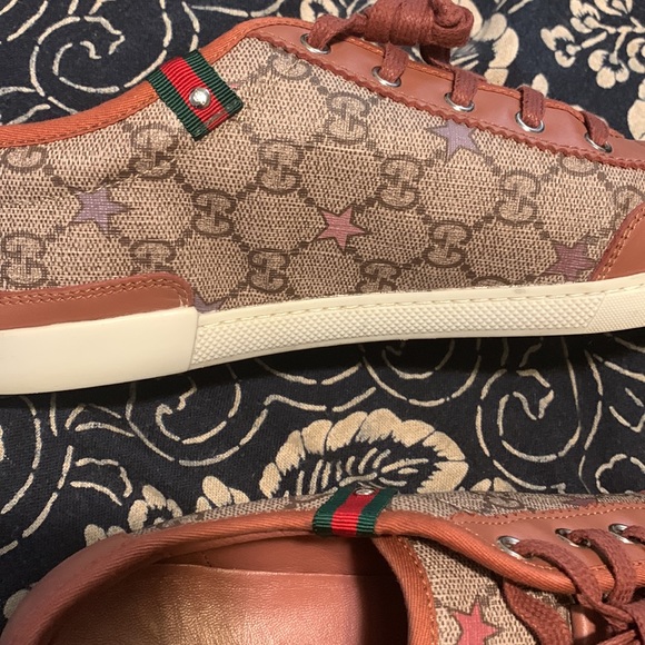 Gucci Sneakers - Picture 9 of 9